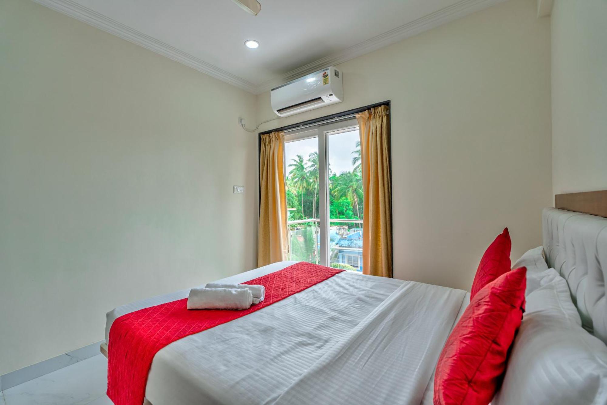 Luxury Apartment Arpora